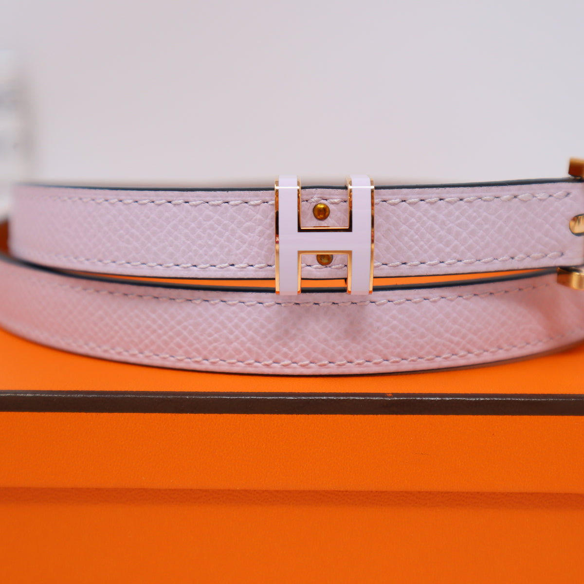 Hermes Pop-H Belt, Gold with silver hardware, size 75 HERMES H Buckle Belt Etoupe/Black Reversible Size 75 Gold  main image 4