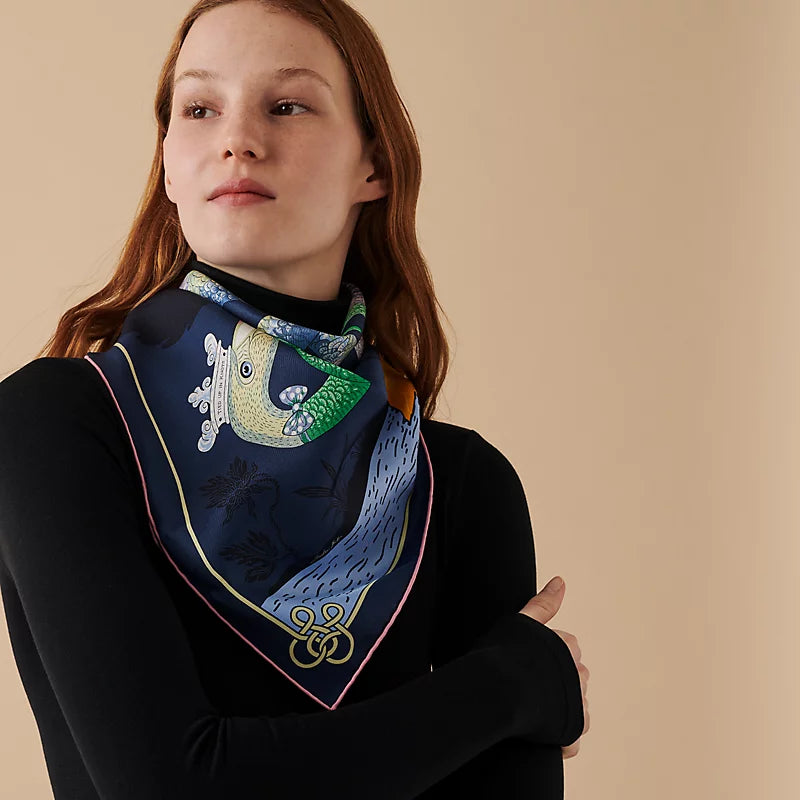 新品未使用　HERMES TIED UP IN KNOTS カレ70 Tied Up in Knots scarf 70 | Hermès Australia