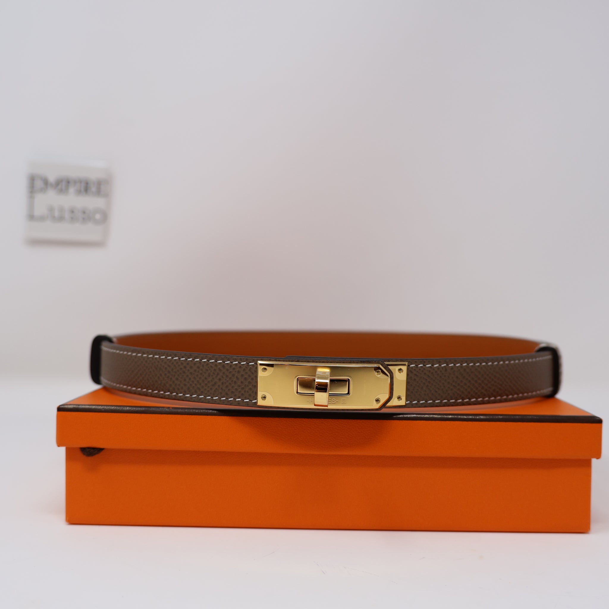 NEW Full Set Hermès Kelly 18 Belt Etoupe Epsom Leather Palladium Hardware W 2024 NEW HERMES ETOUPE GRAY KELLY 18 BELT ROSE GOLD HARDWARE  main image 2