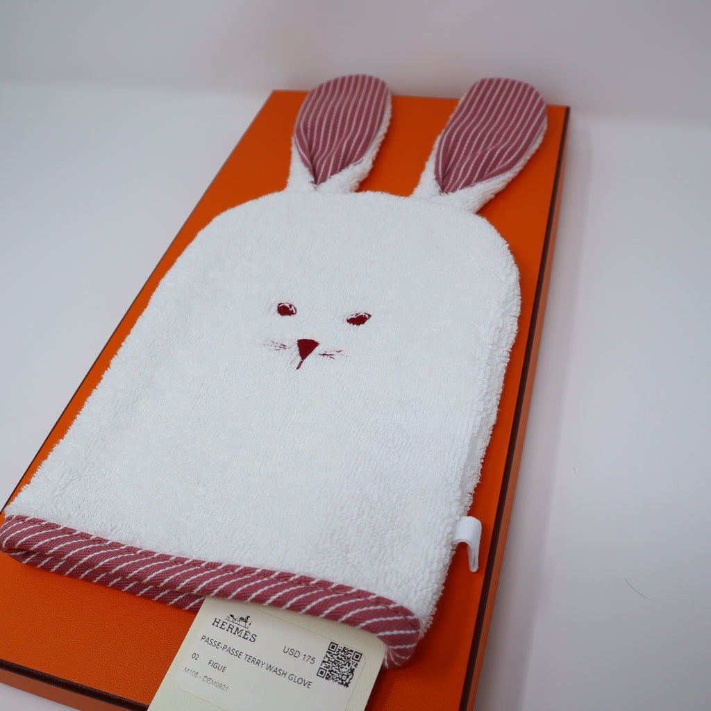 NEW HERMES Newborn Baby Girl Infant Passe Rabbit Washcloth Figue