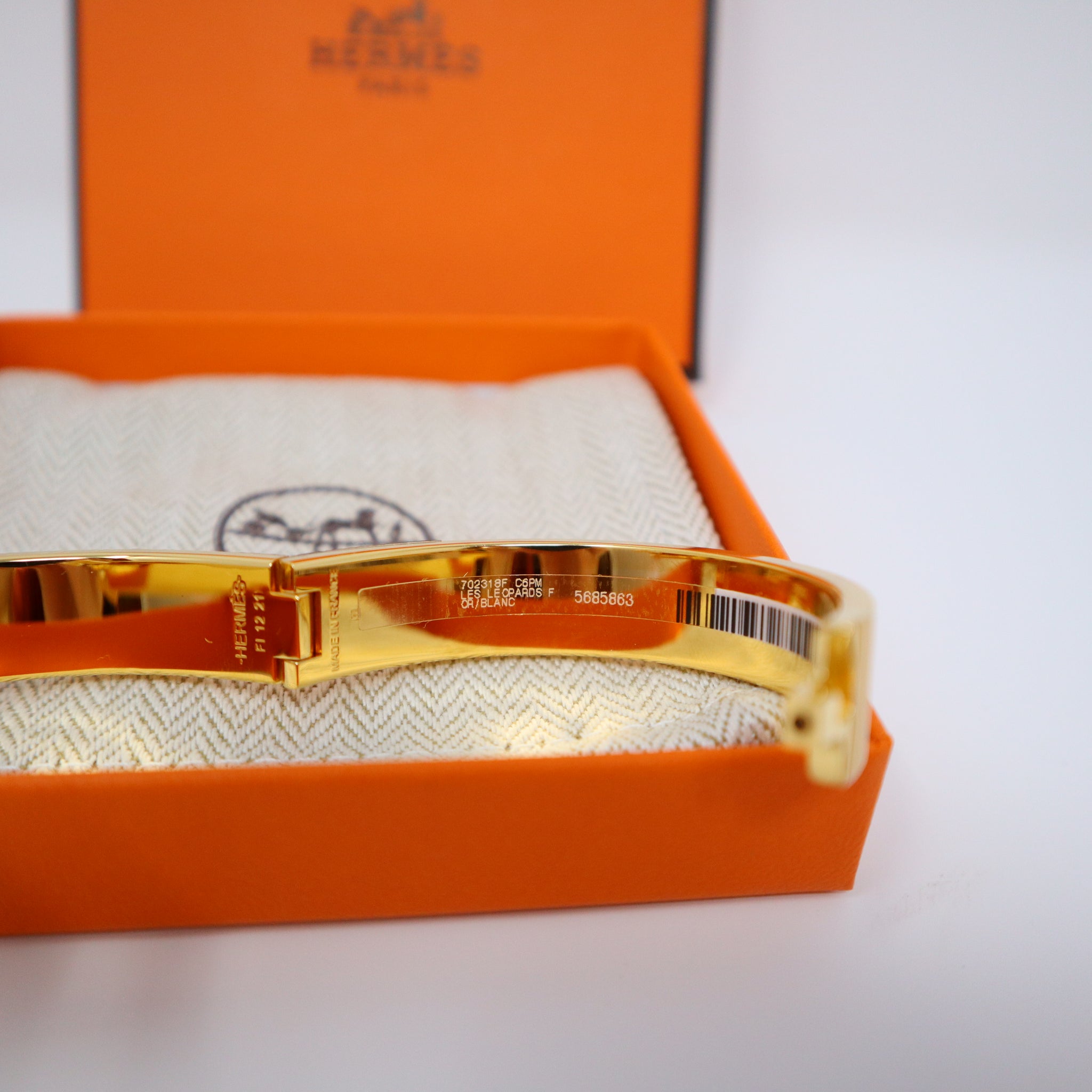 NEW HERMES CLIC H Printed Les Leopards bracelet White Gold Jaune Or Bl –  Empire Lusso