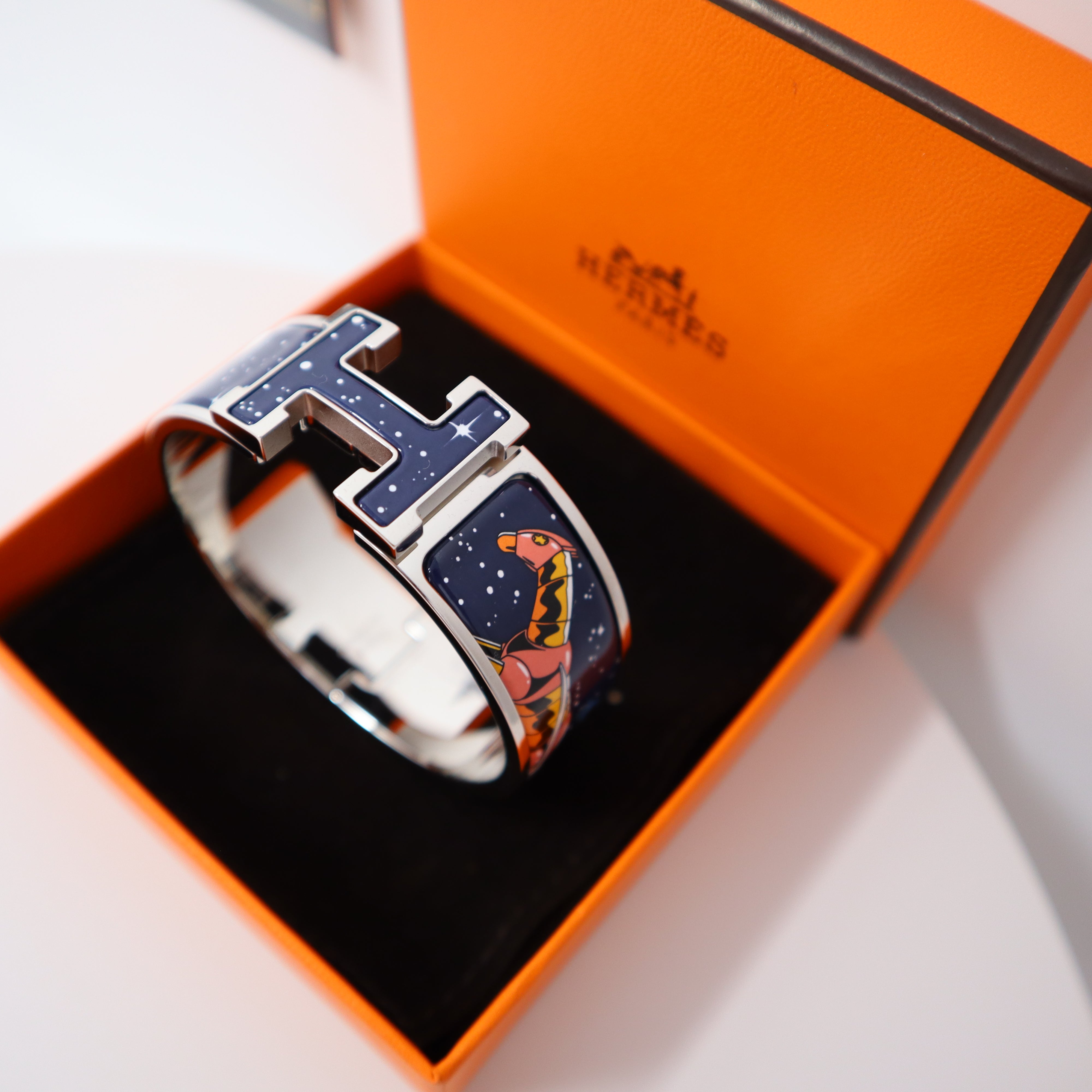 Hermes Clic Clac H Orange and Silver Hinged Bracelet - PM