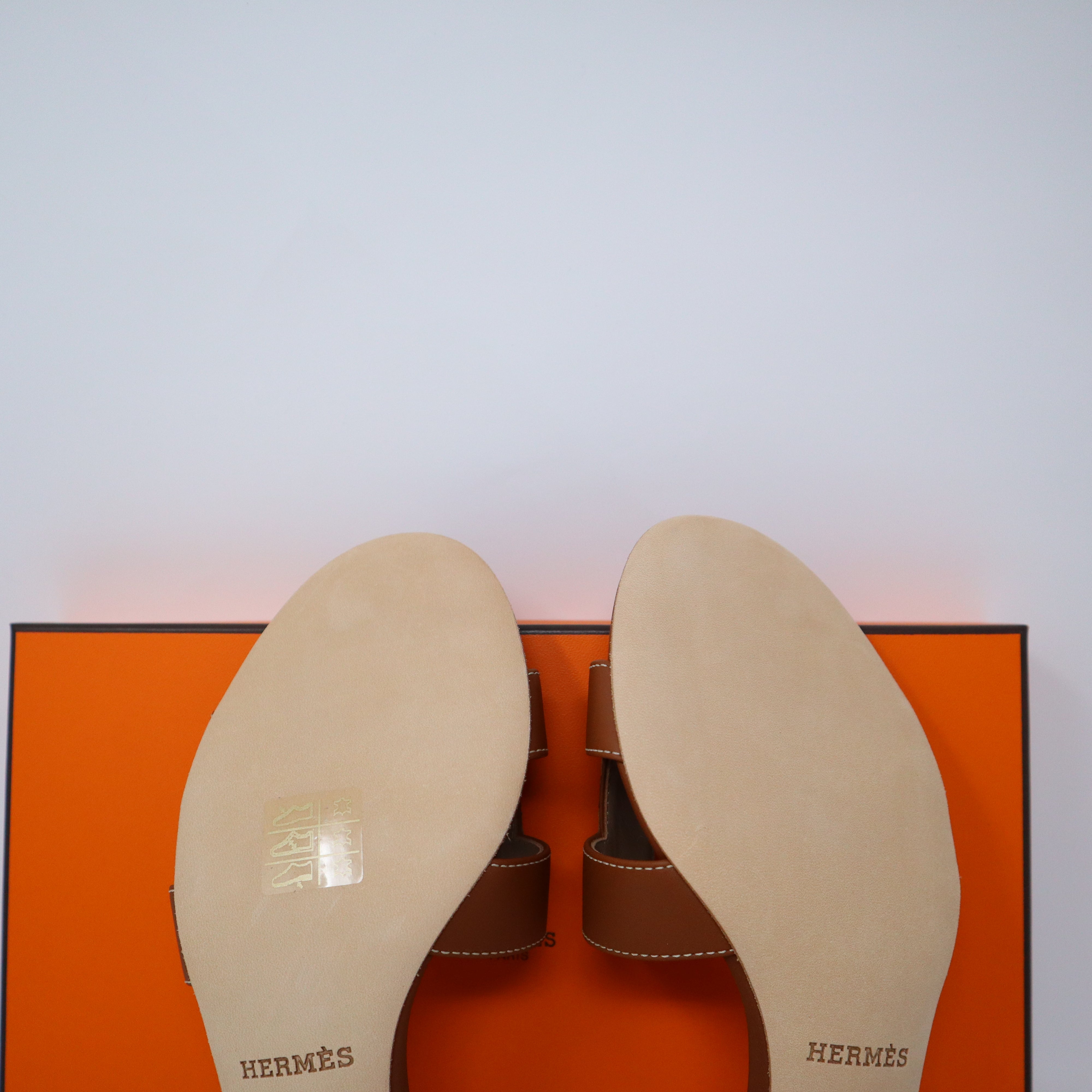 Oran Sandals (Gold) – The Glam Zone PH
