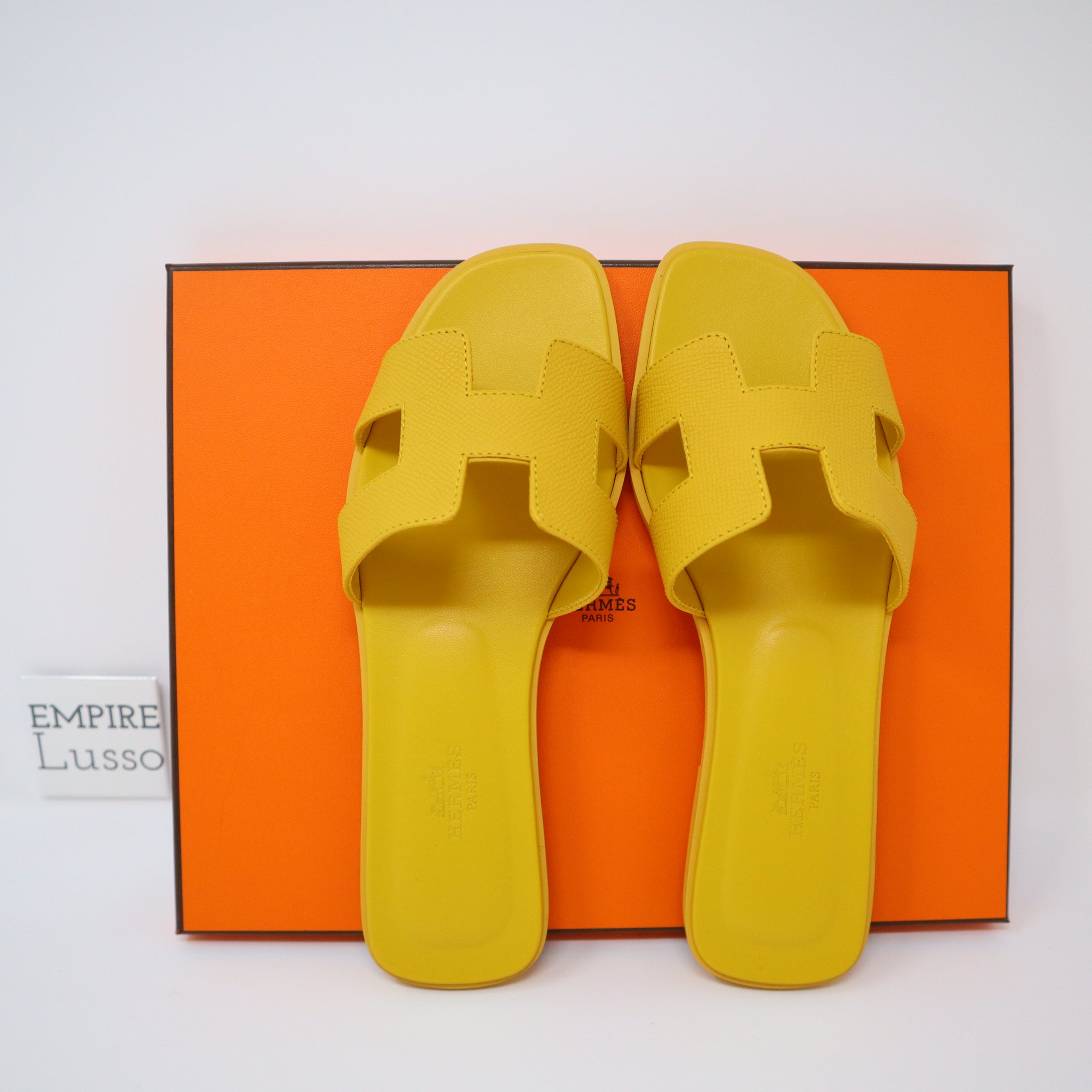 36 NEW HERMES ORAN H SANDALS SLIPPERS CLASSIC EPSOM Jaune