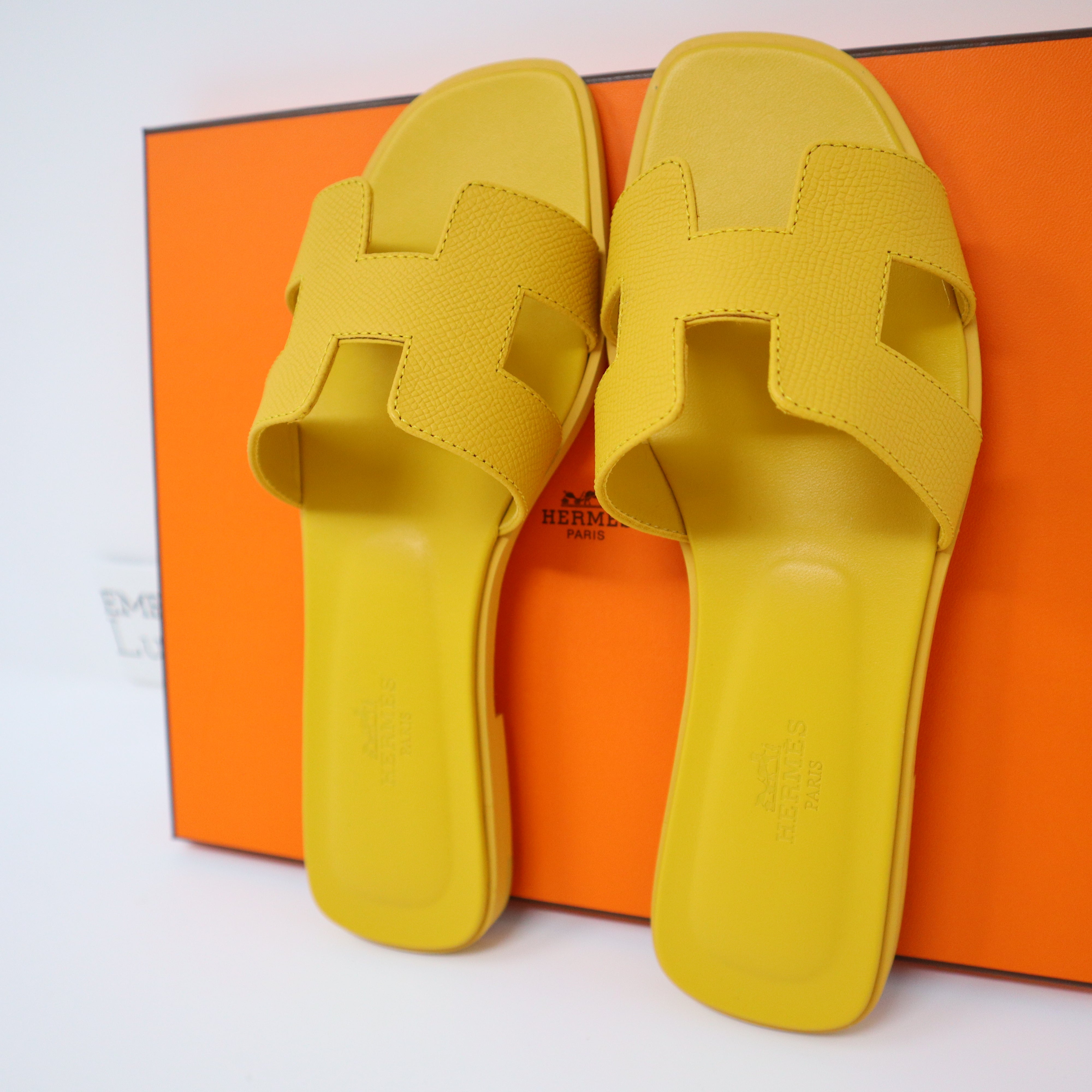 Hermès HERMES SHOES ORAN SANDALS 35 YELLOW EPSOM LEATHER LEATHER