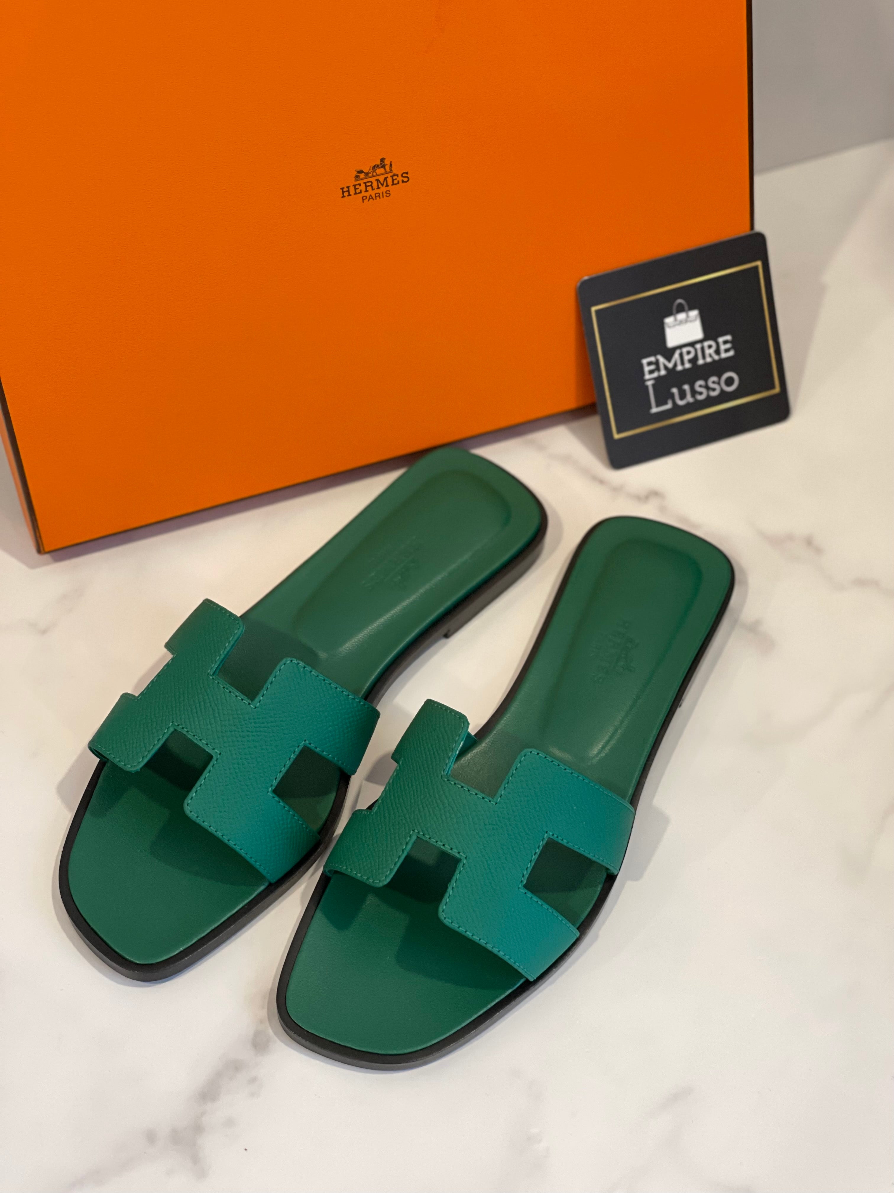 HERMES Oran Flat Sandals Vert Emeraude Lizard 36 *New - Timeless Luxuries
