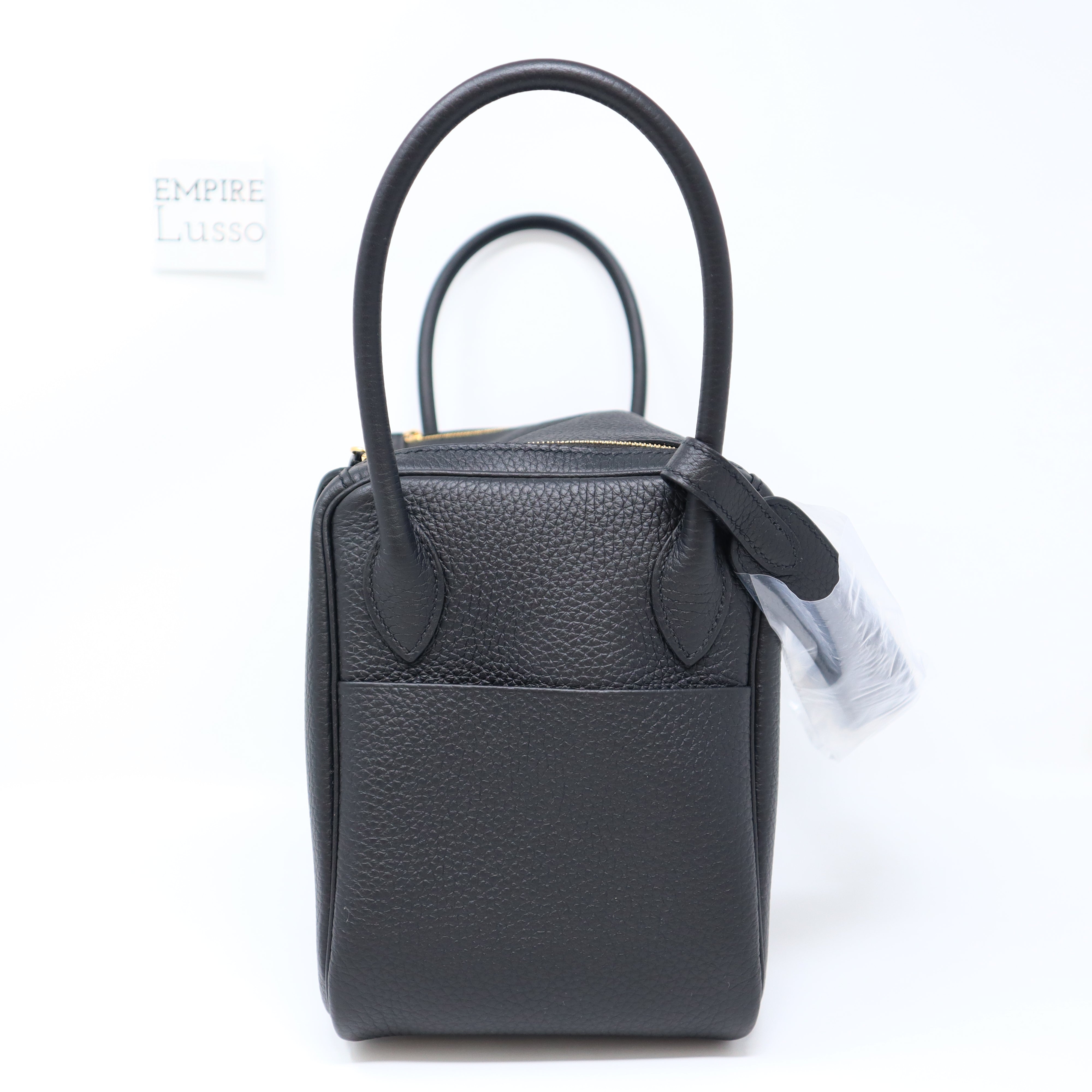 Hermes Black Clemence Lindy 26 Gold Hardware Handbag - MAISON de LUXE