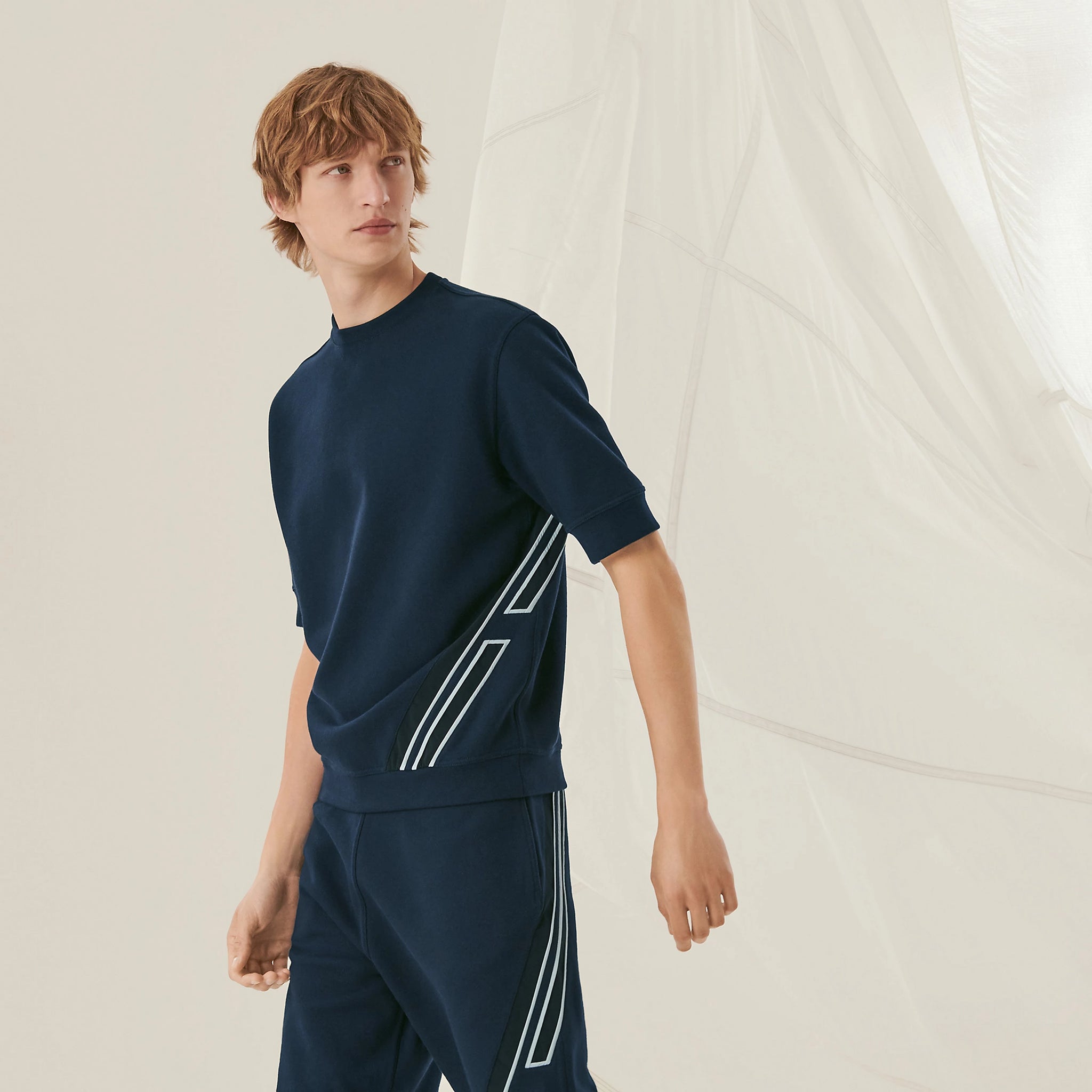 【サイドのHがgood♡】HERMES Run H Tシャツ サイドのHがgood♡】HERMES Run H Tシャツ Run H